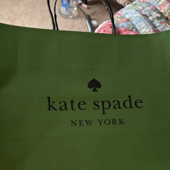 Kate Spade Black floral spade Pattern Shoulder Bag with Gold Chain and CB Strap - Picture 13 of 13